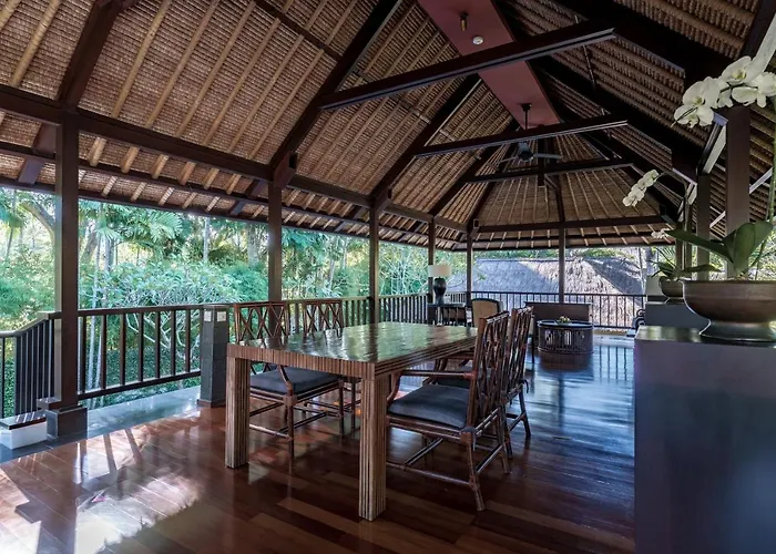 Villa Kayumanis Private & (adults Only) *